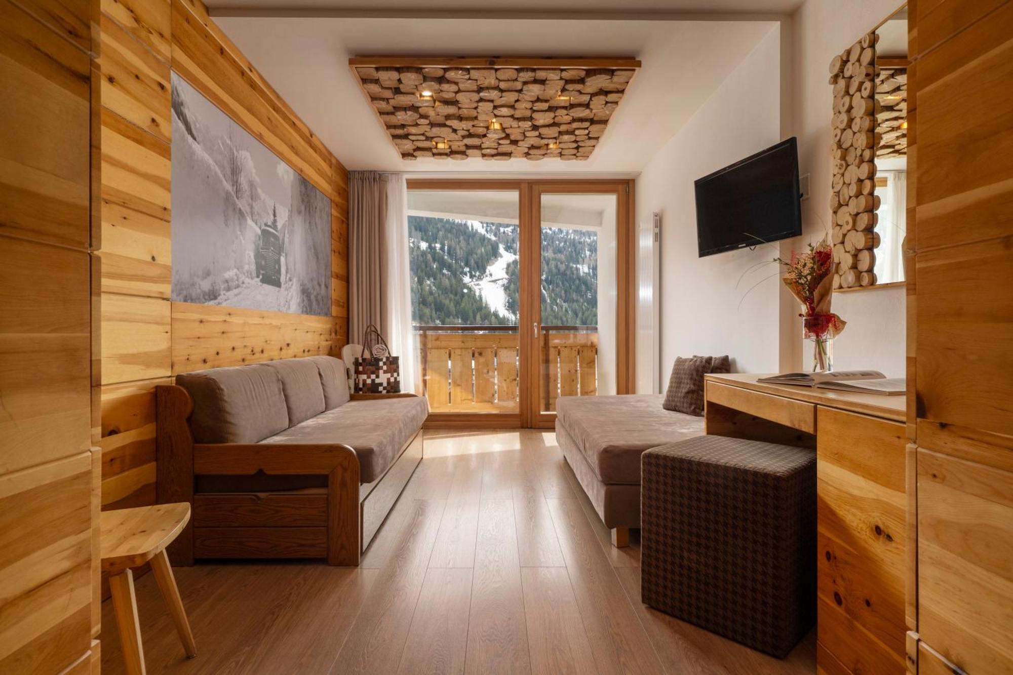 Hotel Dahu Мадонна-ді-Кампільйо Екстер'єр фото